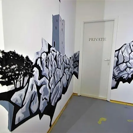Hostel Omis * Omiš