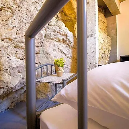 Hotel Hostel Omis *