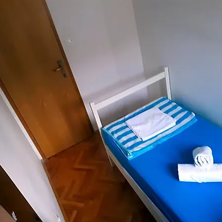 Hostel Omis Otel Omiš