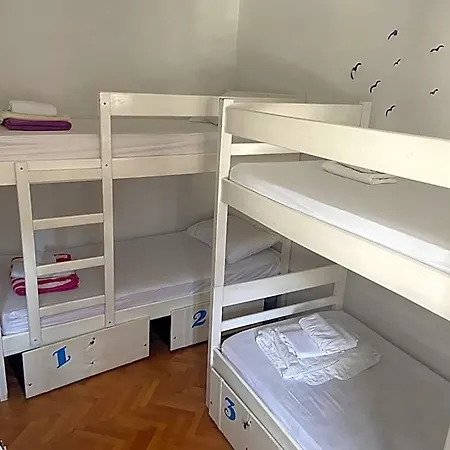 Hostel Omis